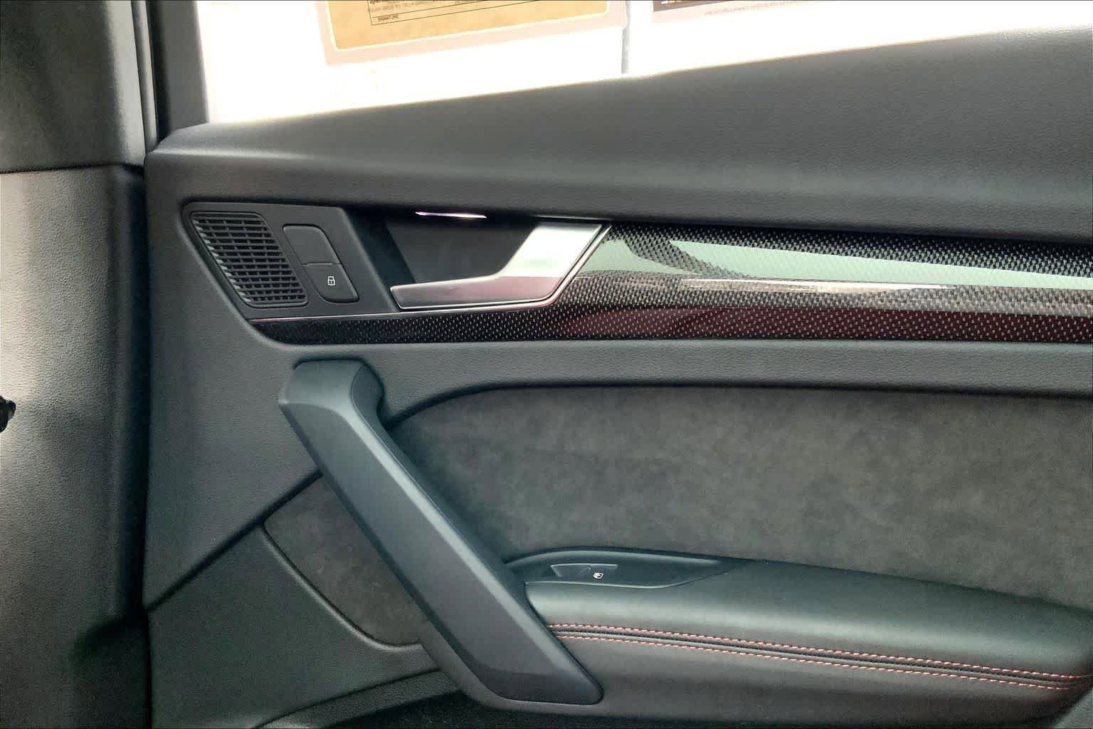 Used 2019 Audi SQ5 Premium Plus w/ Premium Plus Package AWD/4WD image 36