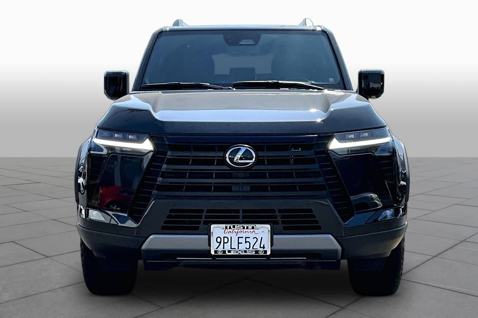 Used 2024 Lexus GX 550 AWD/4WD image 4