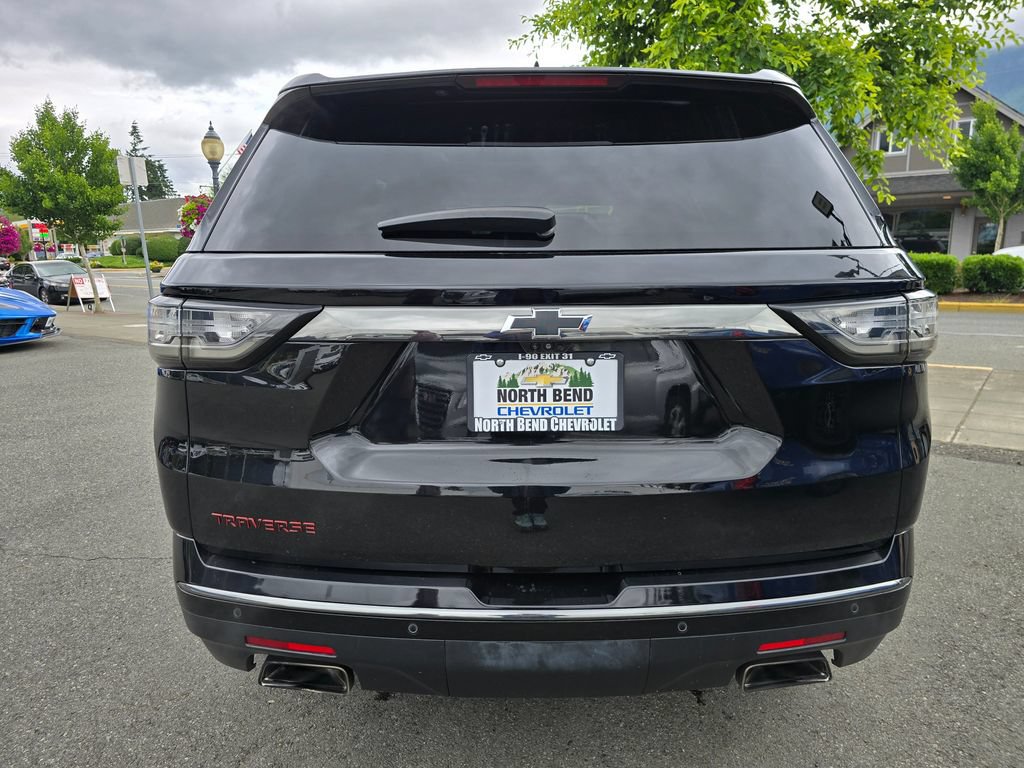 Used 2019 Chevrolet Traverse Premier w/ Redline Edition FWD image 6