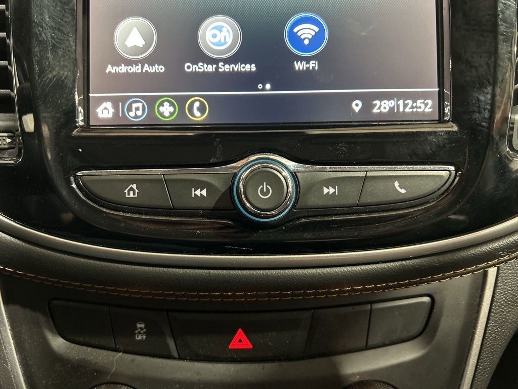 Used 2019 Chevrolet Trax LT w/ LT Convenience Package image 29