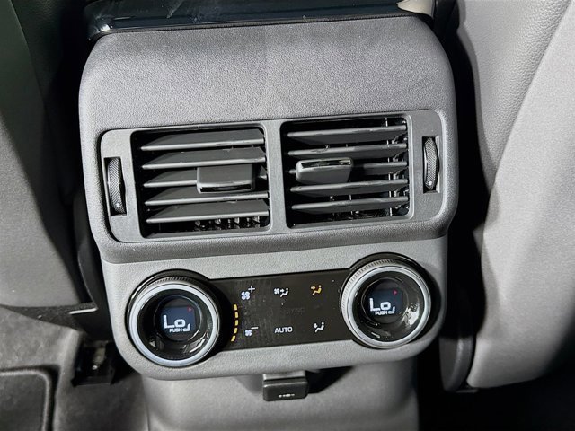 Used 2026 Land Rover Range Rover Velar Dynamic SE image 27