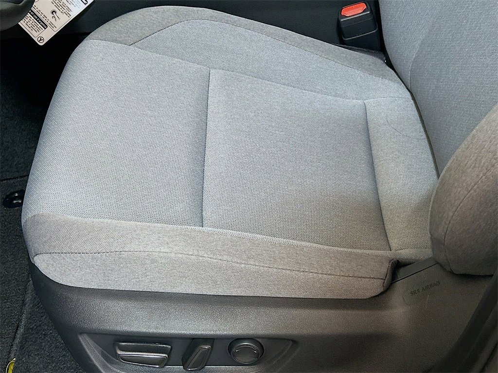 New 2025 Toyota Camry LE image 19