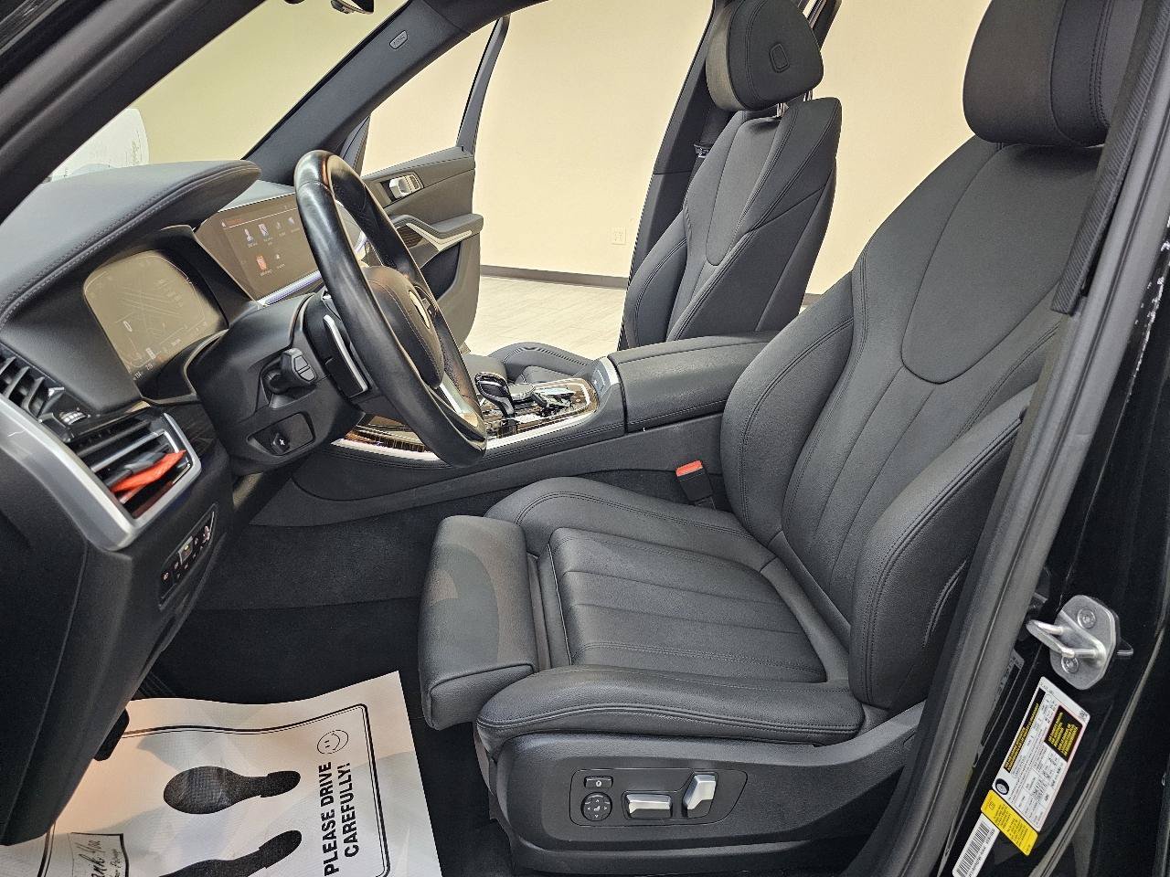 Used 2021 BMW X5 sDrive40i w/ Convenience Package RWD image 19