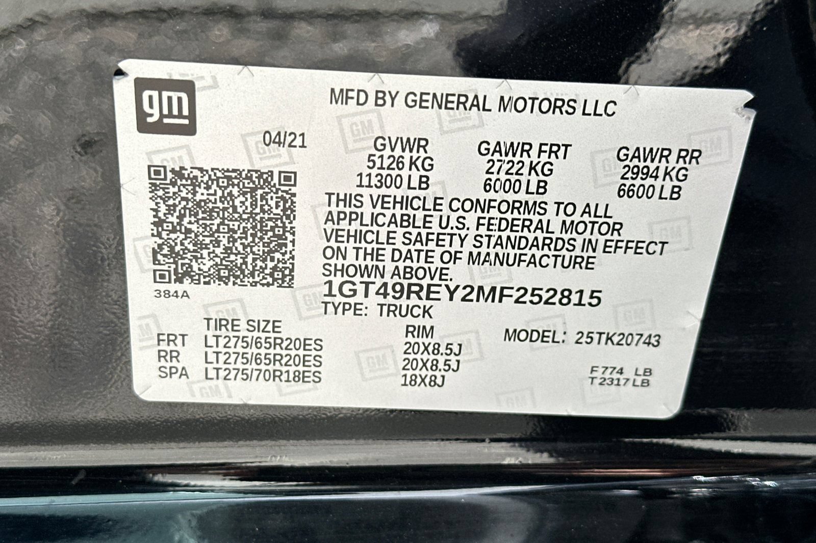 Certified 2021 GMC Sierra 2500 Denali w/ Denali Black Diamond Edition AWD/4WD image 40