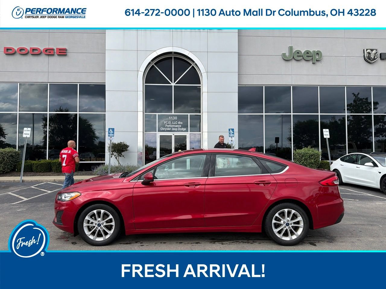 Used 2020 Ford Fusion SE FWD image 5
