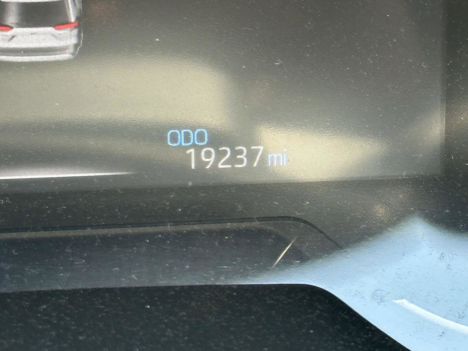 Certified 2024 Toyota RAV4 XLE w/ Convenience Package image 13