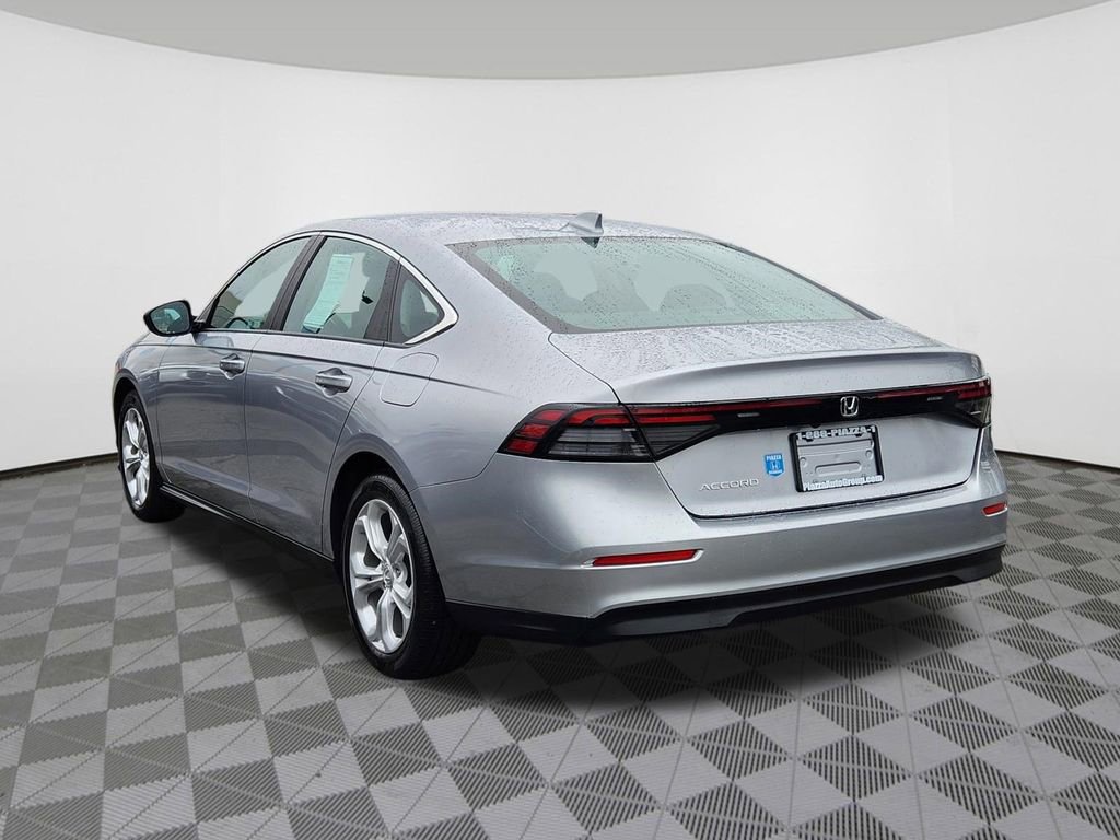 Certified 2023 Honda Accord LX image 3