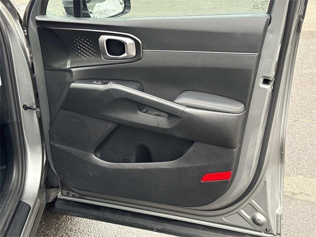 Used 2021 Kia Sorento EX image 8