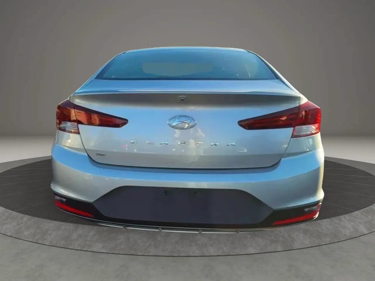 Used 2020 Hyundai Elantra SE FWD image 5