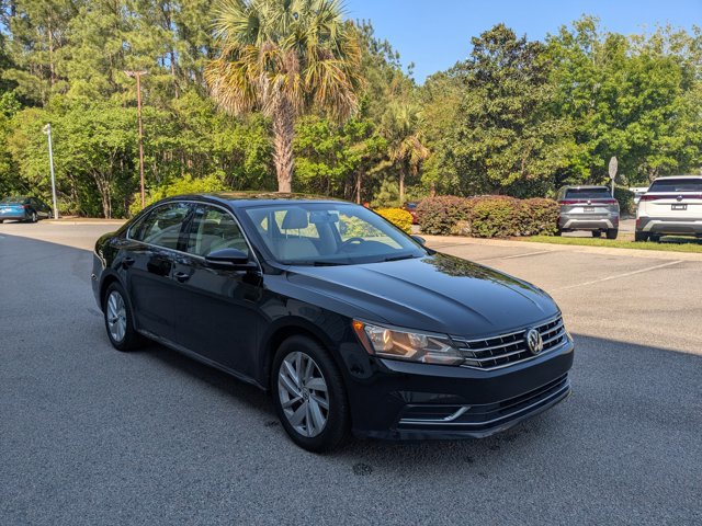 Used 2018 Volkswagen Passat 2.0T SE FWD image 3
