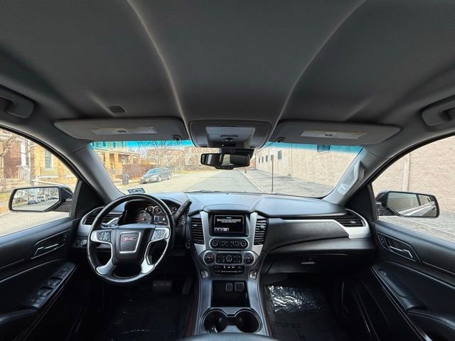 Used 2017 GMC Yukon SLT image 34