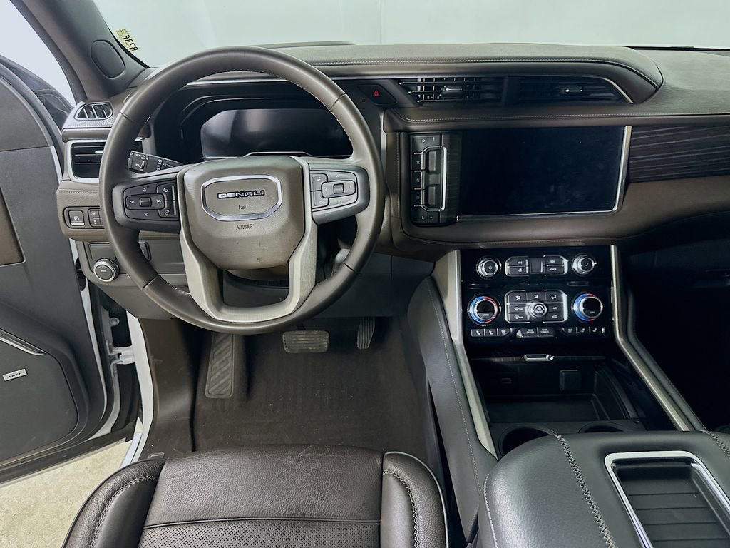 Used 2023 GMC Yukon Denali image 18