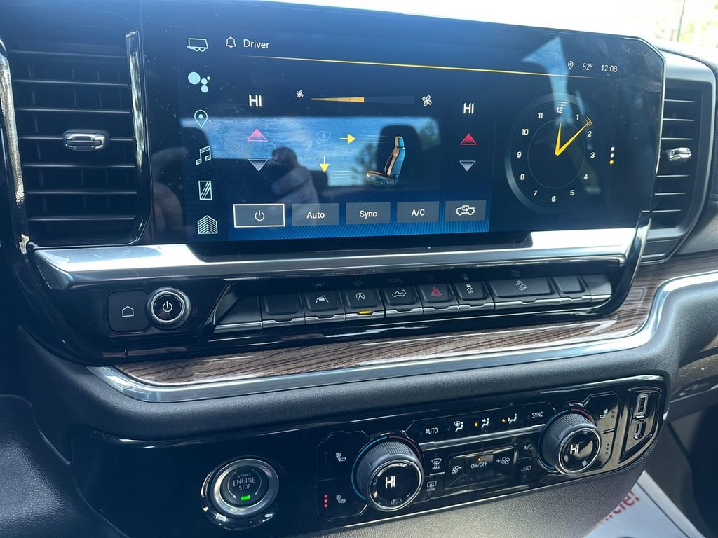 Used 2024 Chevrolet Silverado 1500 LT w/ Z71 Off-Road Package image 23