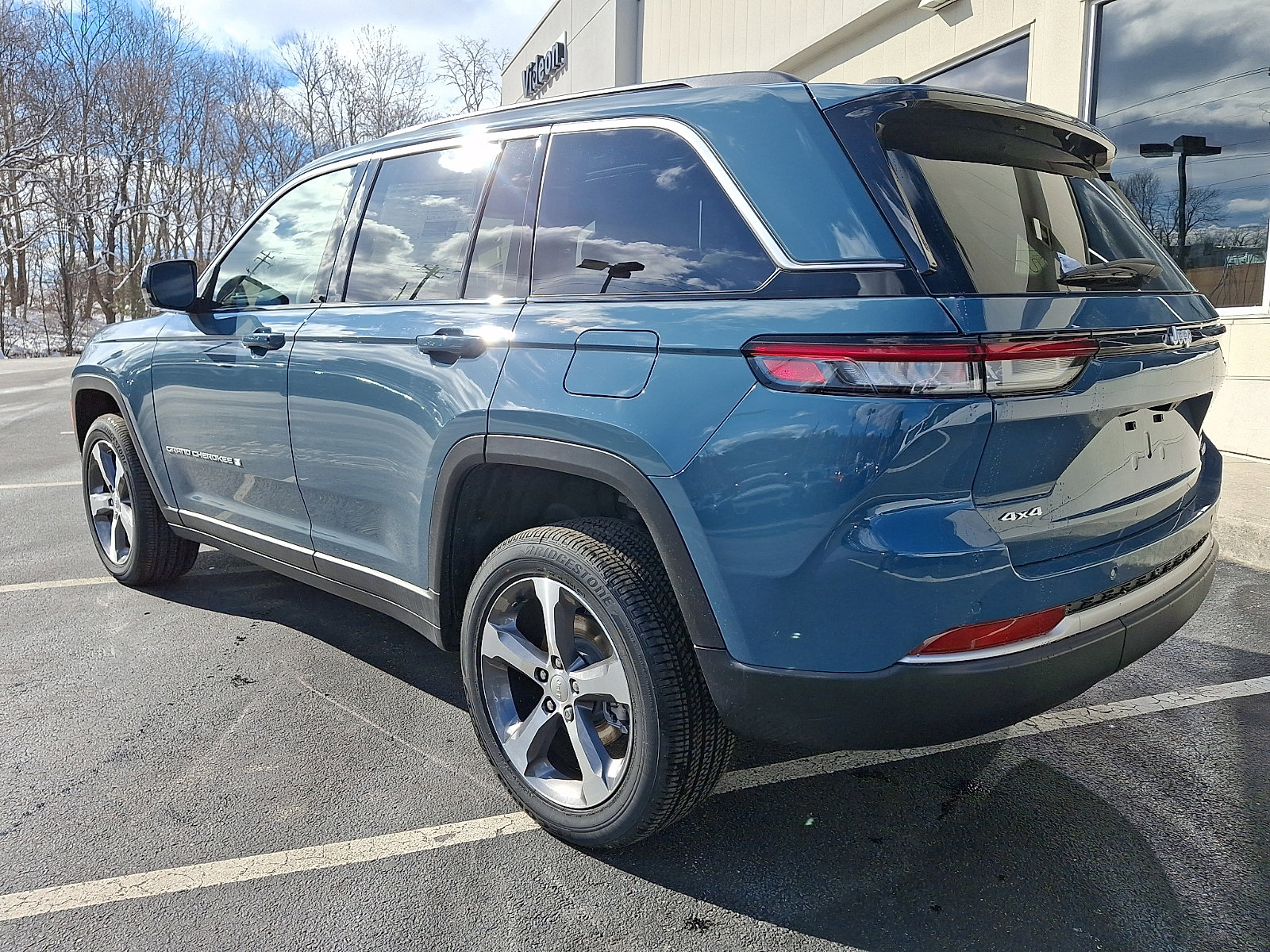 New 2026 Jeep Grand Cherokee Limited image 4