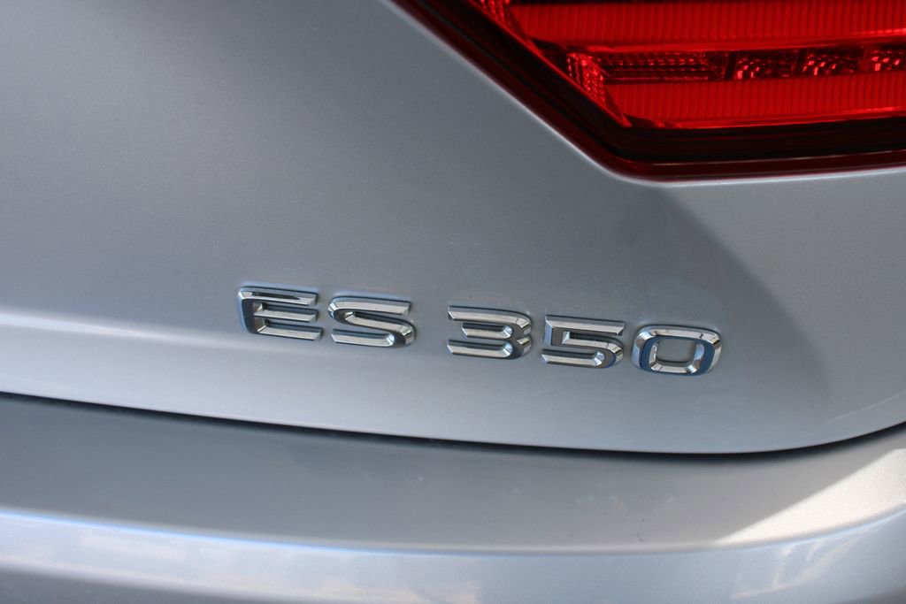 Used 2014 Lexus ES 350 w/ Luxury Package image 65