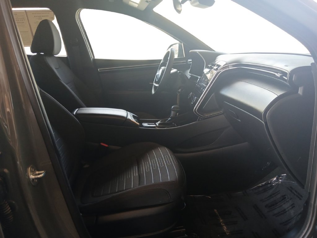 Used 2024 Hyundai Santa Cruz SE FWD image 15