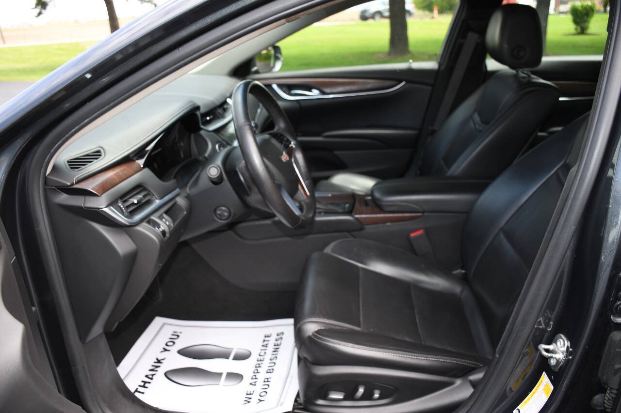 Used 2019 Cadillac XTS Luxury FWD image 11