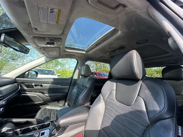 Used 2024 Kia Telluride SX Prestige AWD/4WD image 25