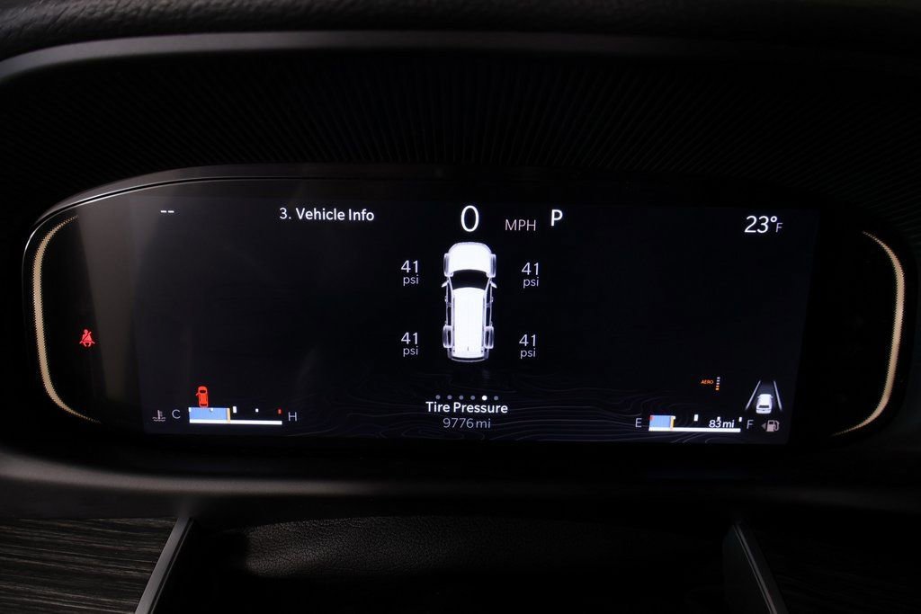 Used 2024 Jeep Wagoneer Series II w/ Premium Group I image 4