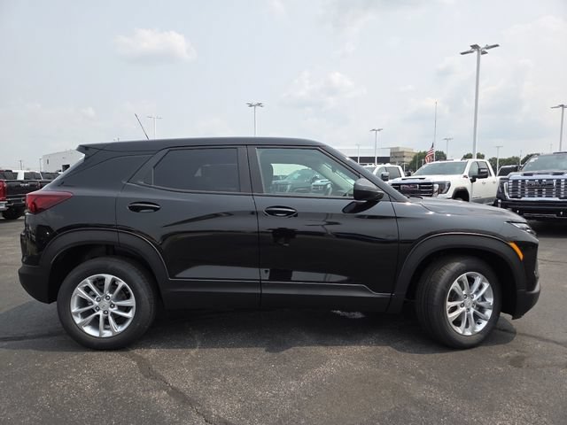 New 2026 Chevrolet TrailBlazer LS w/ LS Convenience Package FWD image 14