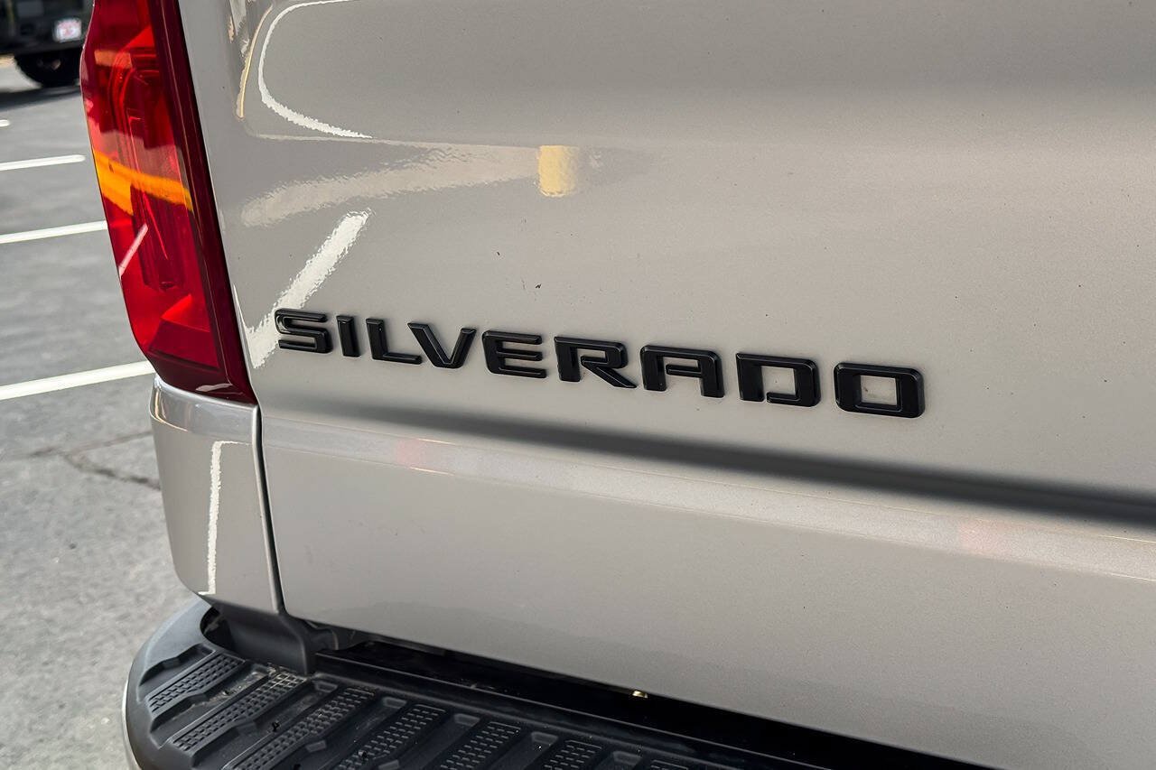 Used 2022 Chevrolet Silverado 1500 Custom AWD/4WD image 19