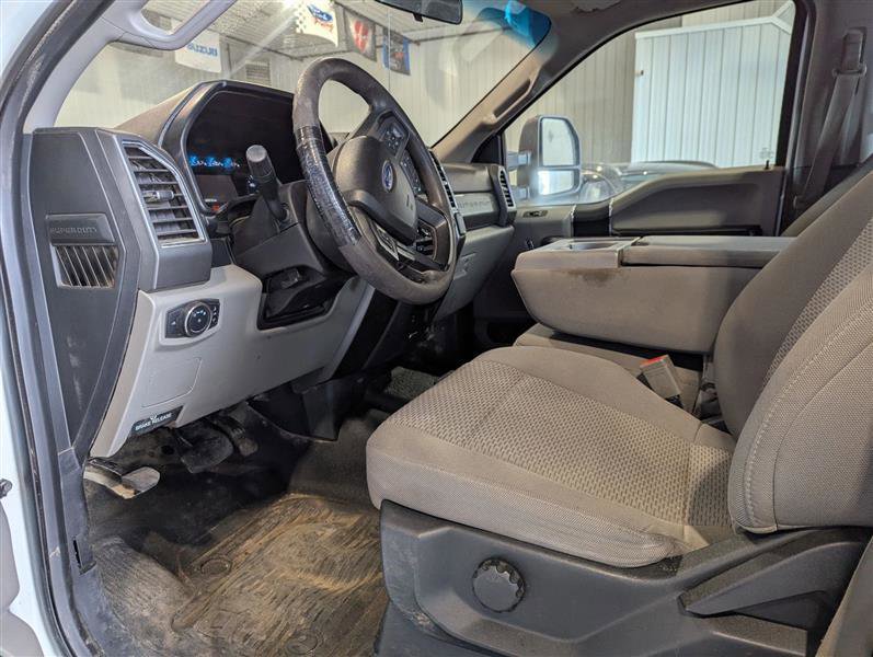 Used 2018 Ford F350 XLT w/ FX4 4x4 Off Road Package image 10