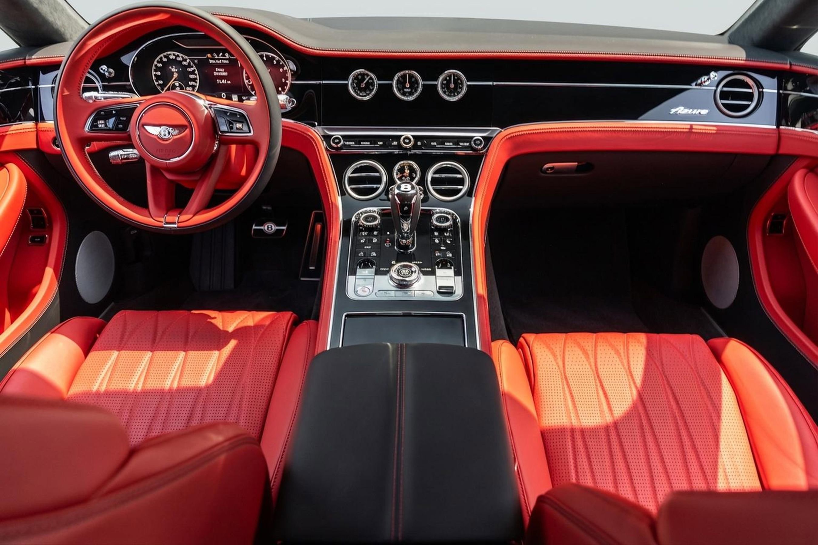 Used 2024 Bentley Continental GT Azure image 4