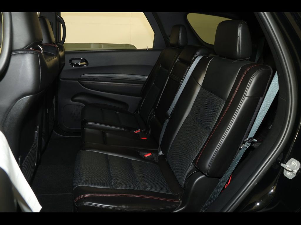 Used 2025 Dodge Durango GT image 34