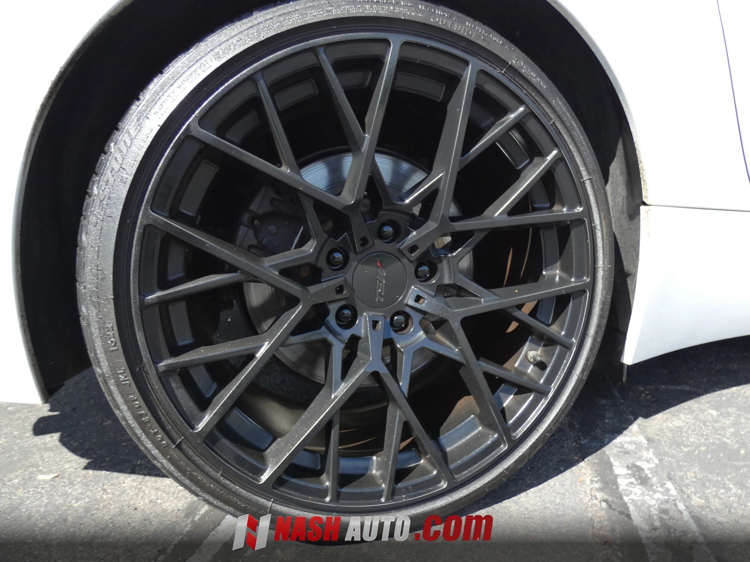 Used 2015 BMW Z4 sDrive35is RWD image 22