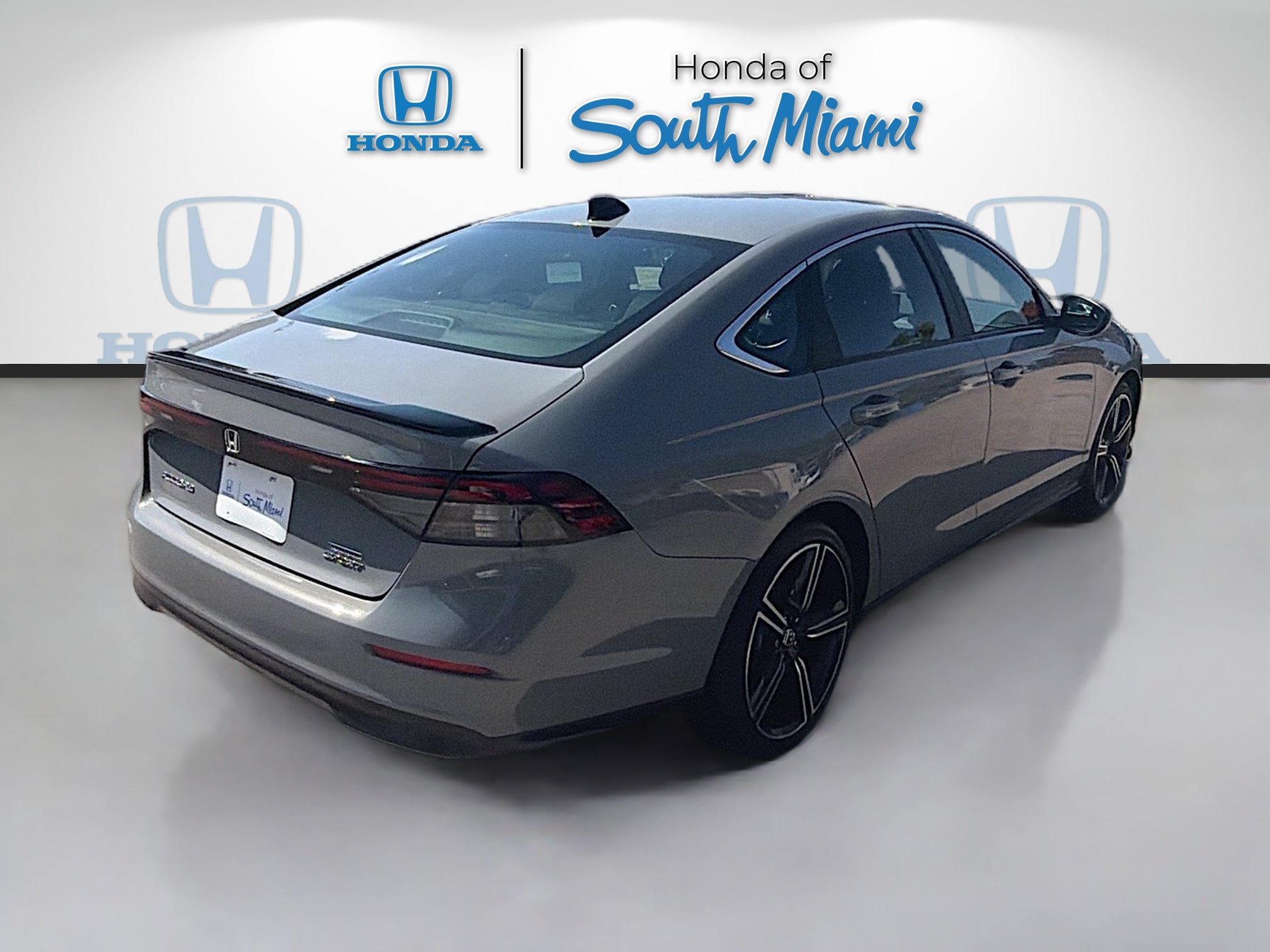 Used 2024 Honda Accord Sport image 7