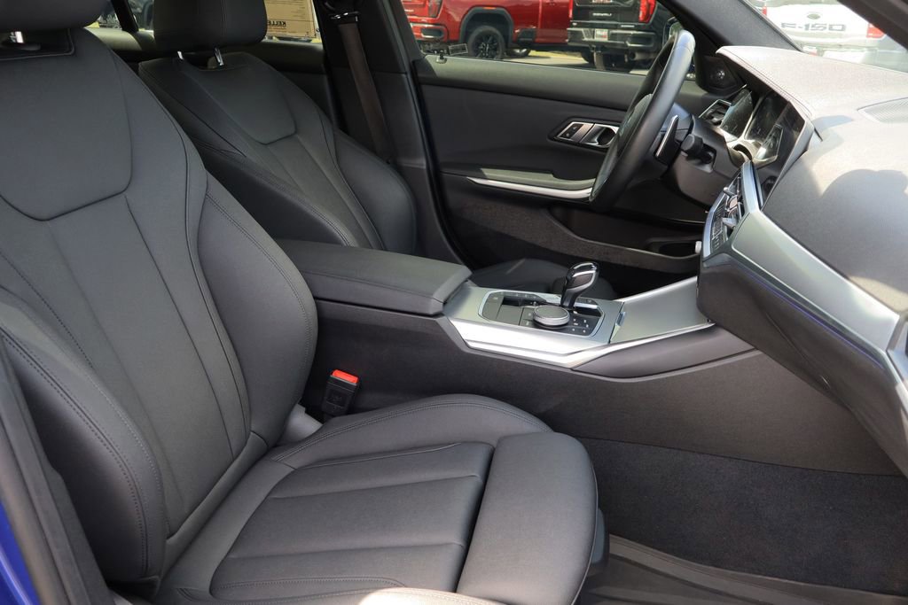 Used 2021 BMW M340i xDrive w/ Executive Package image 27