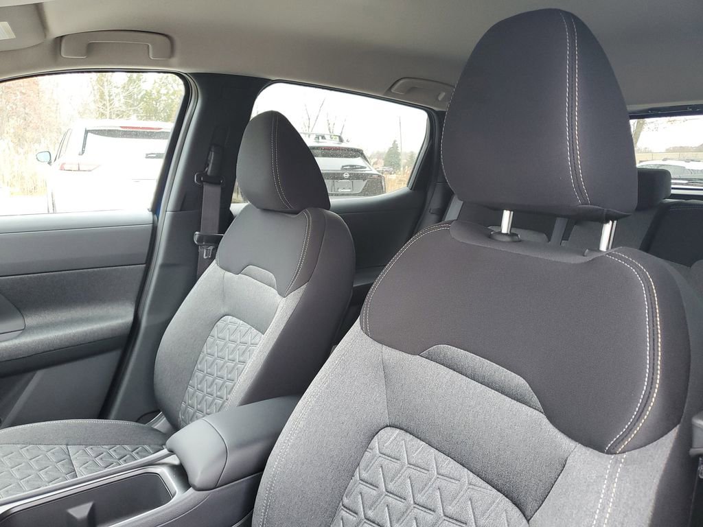 New 2026 Nissan Kicks SV w/ Cold Weather Package AWD/4WD image 10