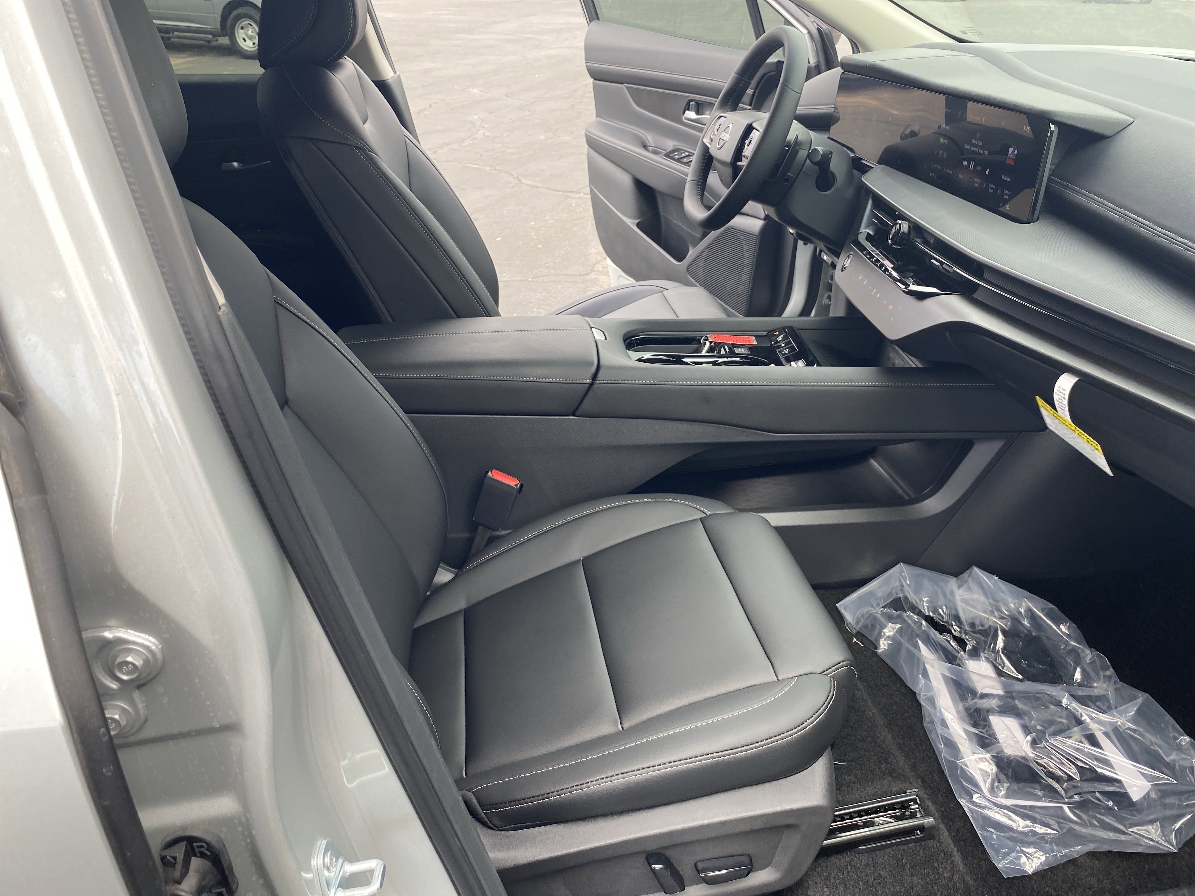 New 2025 Nissan Murano SV image 22