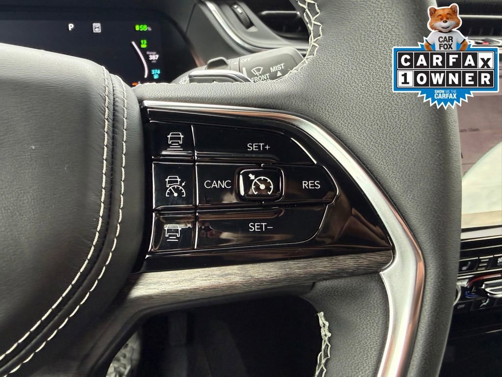 Used 2024 Jeep Grand Cherokee Overland w/ Trailer Tow Package image 16