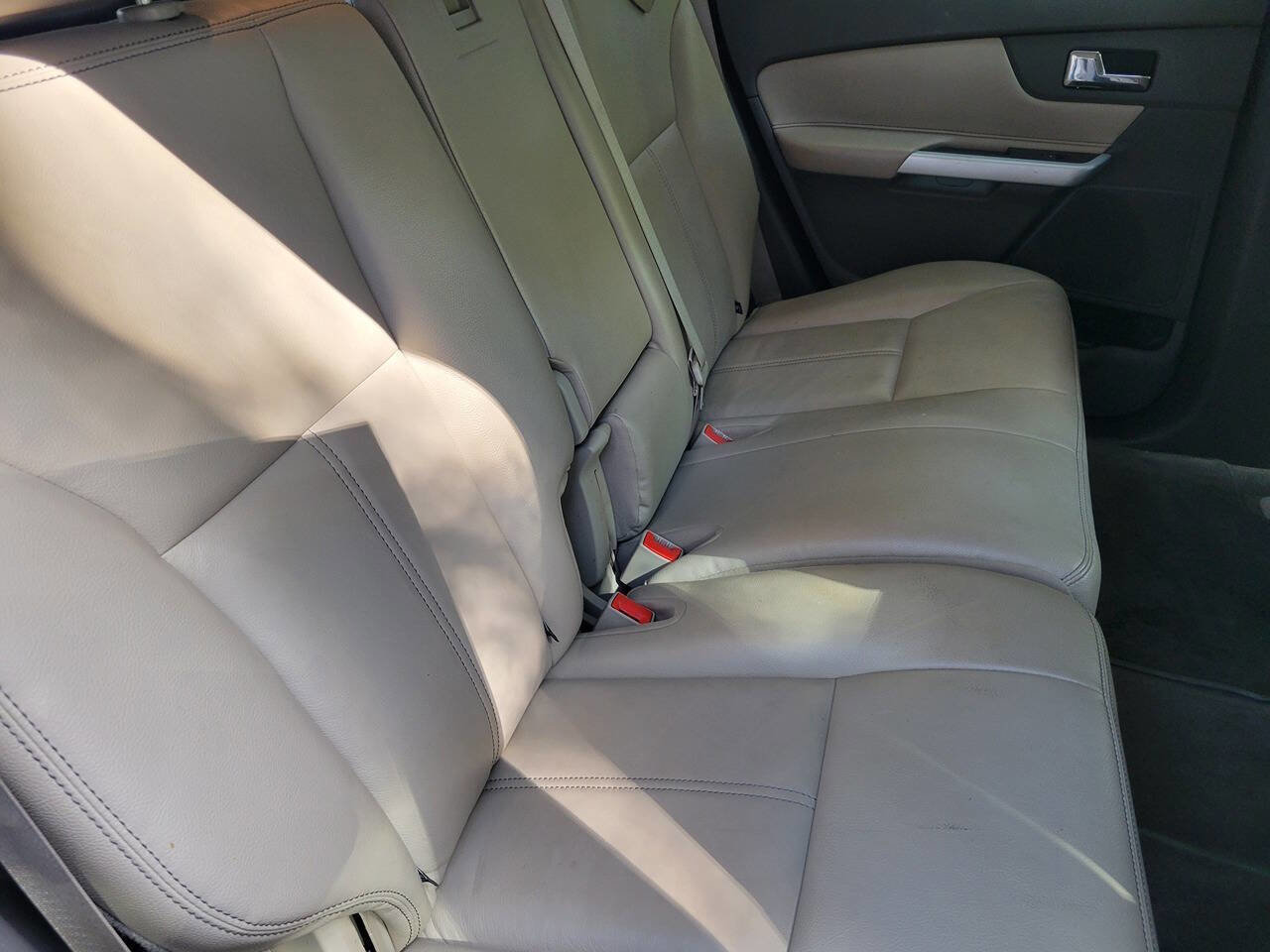 Used 2013 Ford Edge SEL image 12