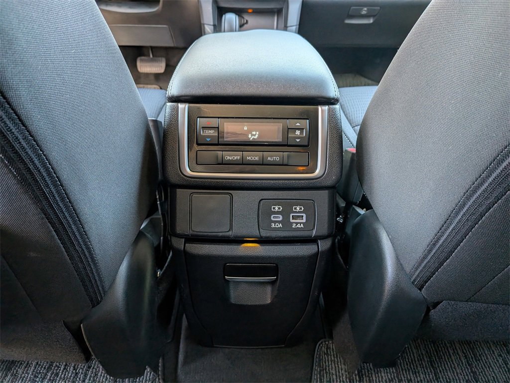 Certified 2024 Subaru Ascent Premium w/ Convenience Package image 17