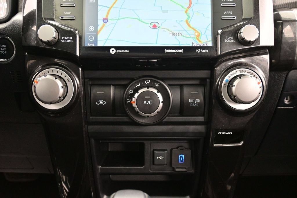 Used 2021 Toyota 4Runner Venture w/ Moonroof Package AWD/4WD image 43