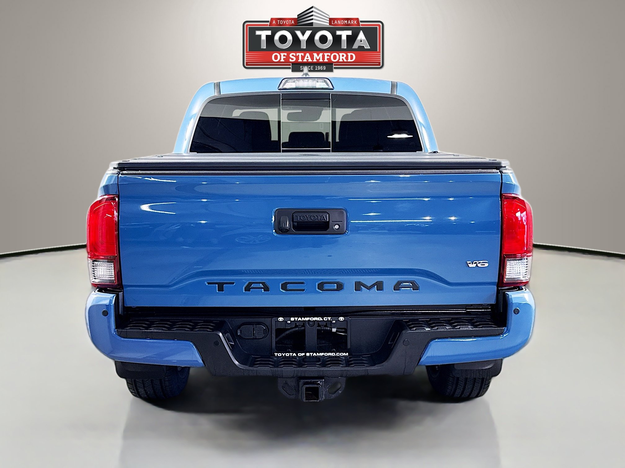 Certified 2019 Toyota Tacoma TRD Sport AWD/4WD image 6