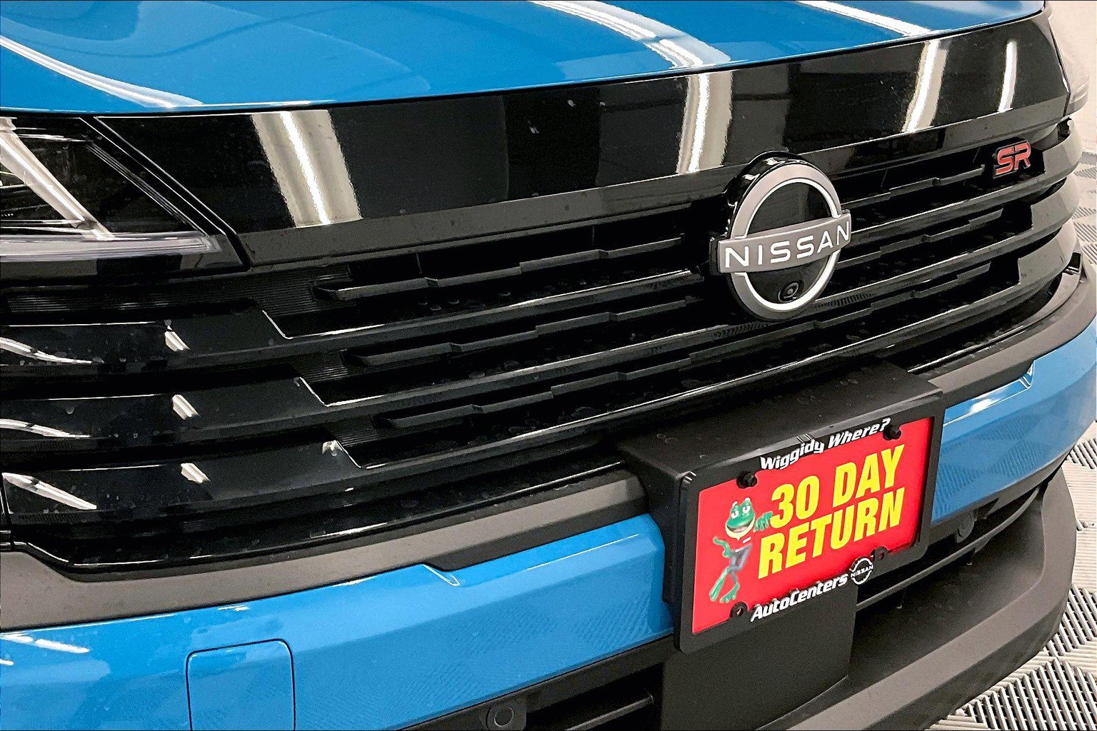 New 2025 Nissan Kicks SR w/ SR Premium Package AWD/4WD image 48