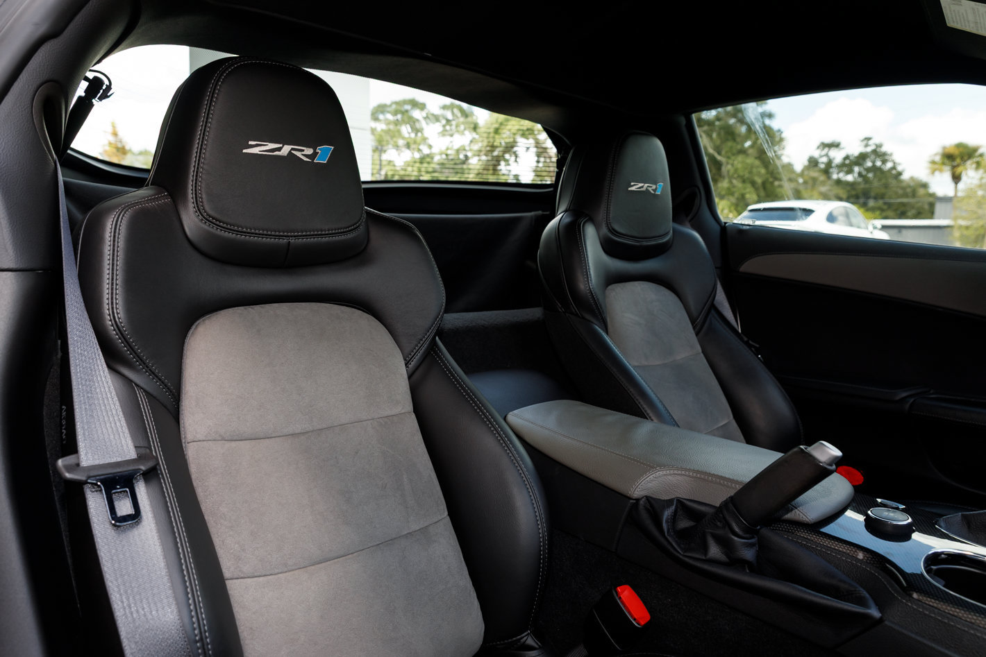Used 2012 Chevrolet Corvette ZR1 w/ 3ZR Preferred Equipment Group RWD image 16