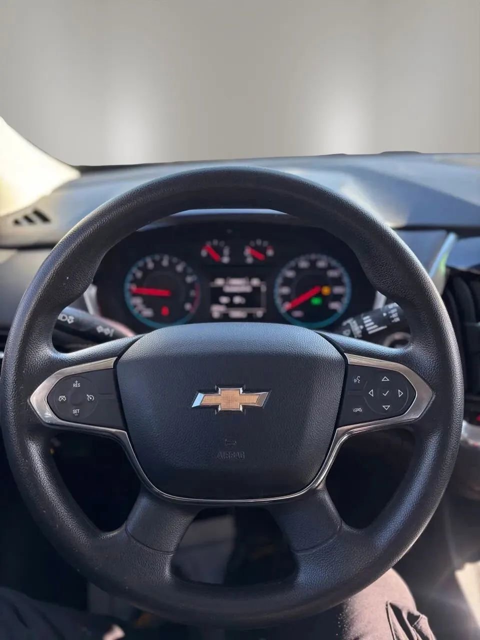 Used 2019 Chevrolet Traverse LS AWD/4WD image 10