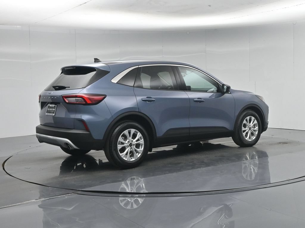 Certified 2023 Ford Escape Active FWD image 27