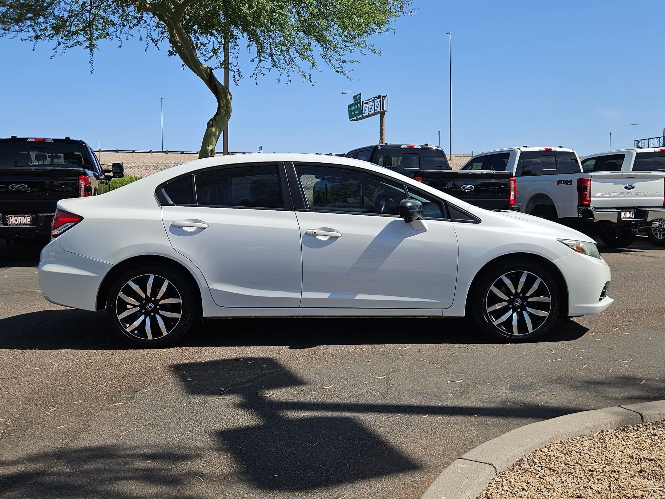 Used 2015 Honda Civic EX-L image 4