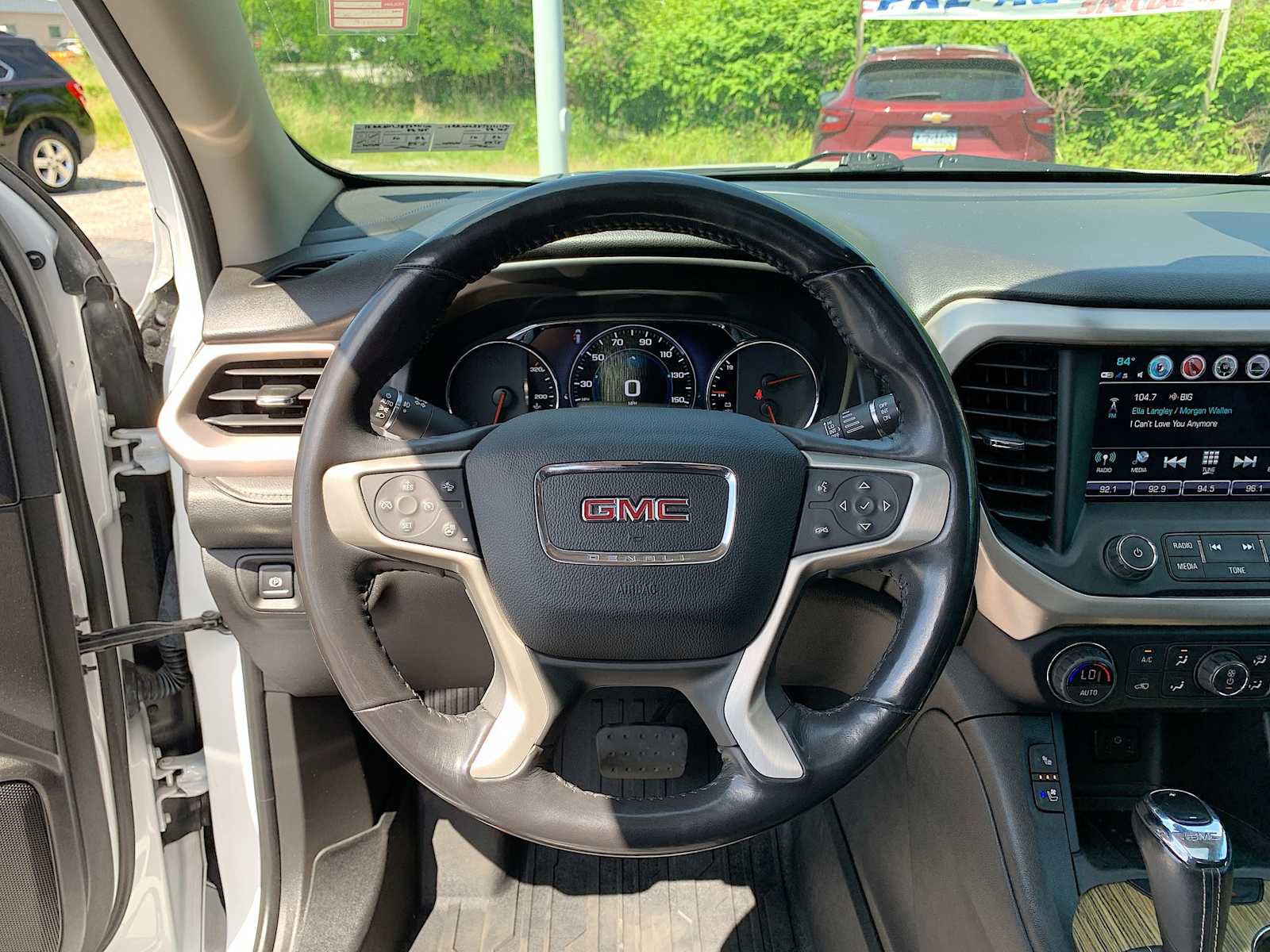 Used 2018 GMC Acadia Denali w/ Technology Package AWD/4WD image 11