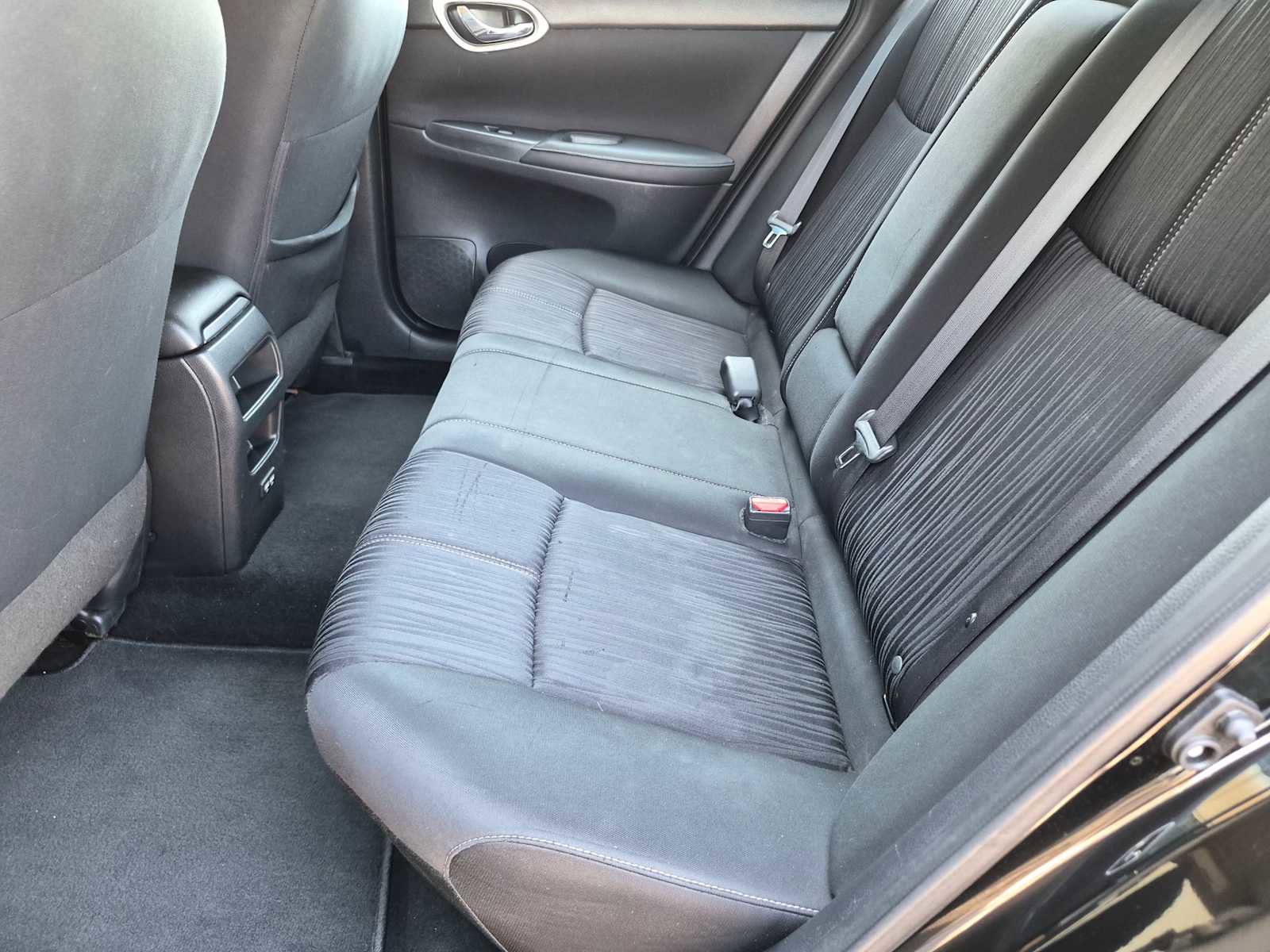 Used 2018 Nissan Sentra SV FWD image 16