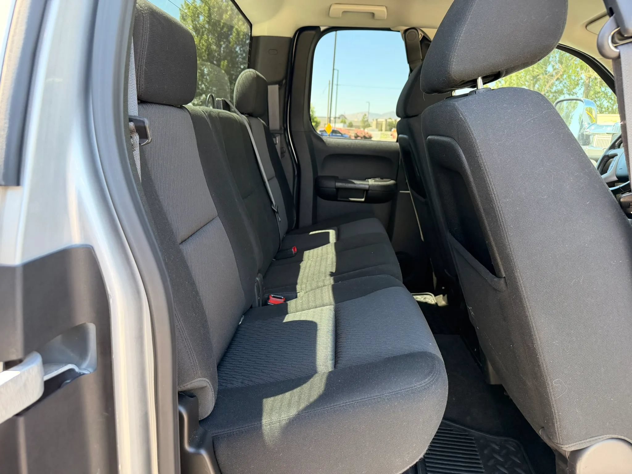 Used 2013 Chevrolet Silverado 2500 LT w/ Interior Plus Package AWD/4WD image 14