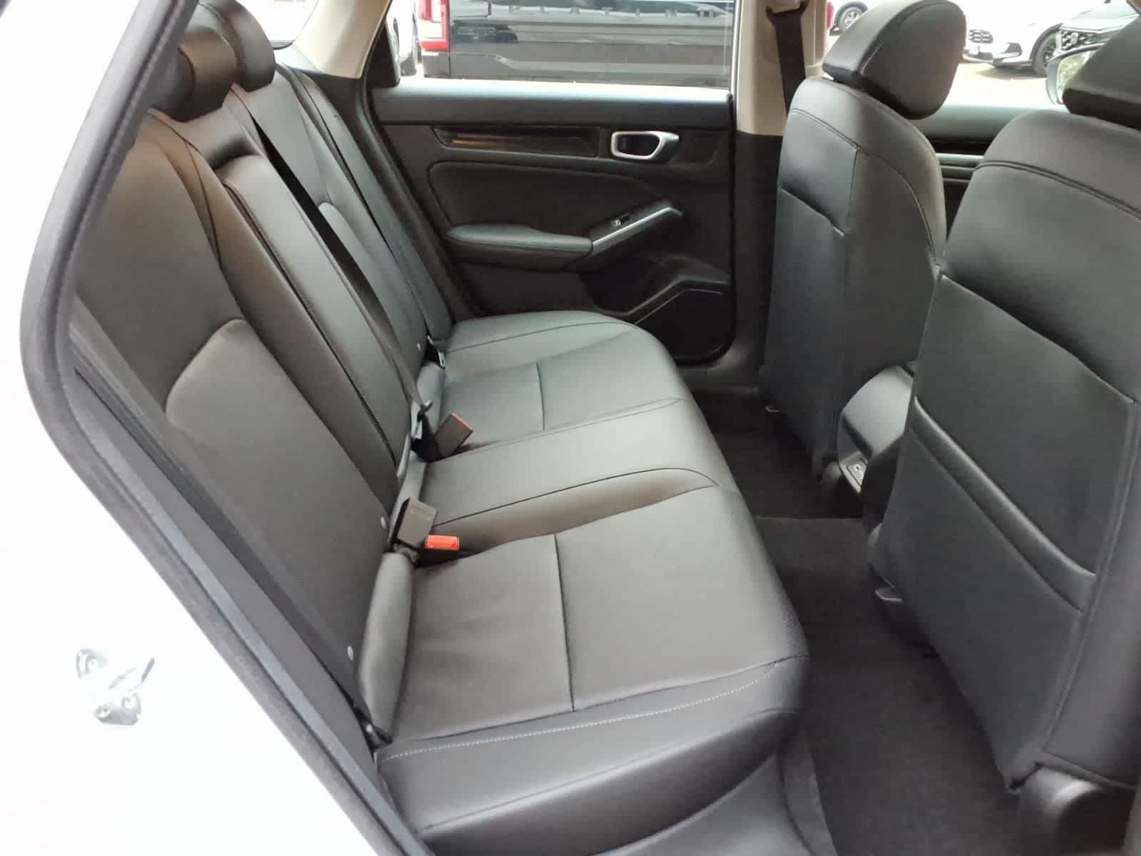 Used 2024 Honda Civic Touring image 12