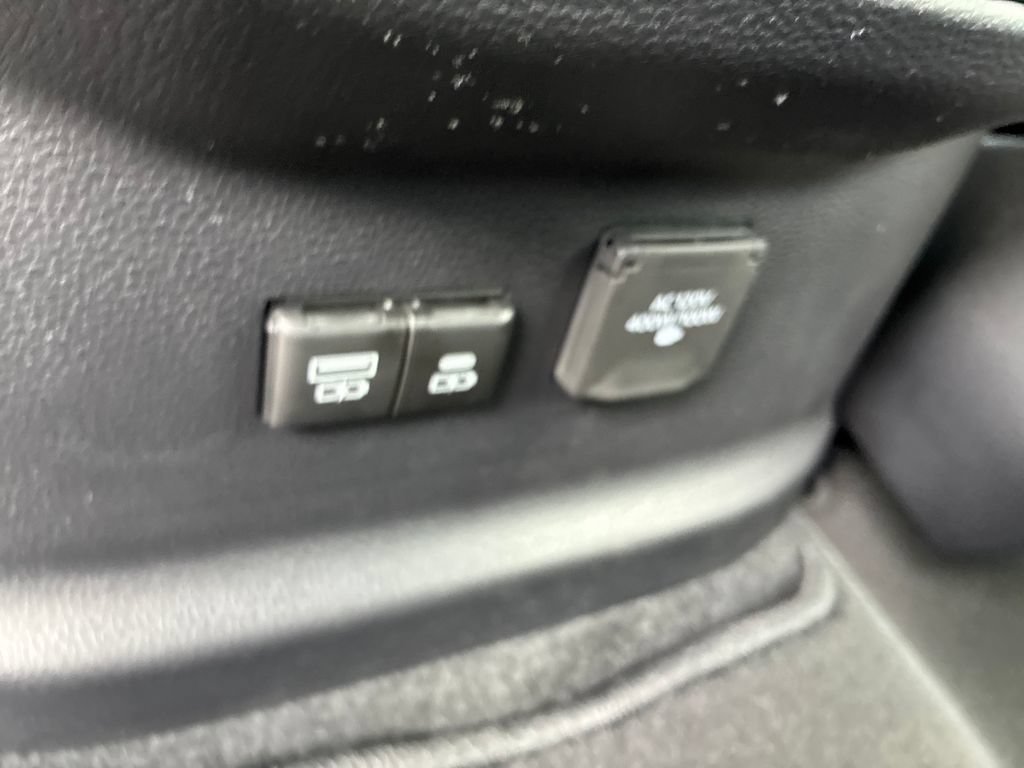New 2026 Toyota Tundra Platinum AWD/4WD image 39