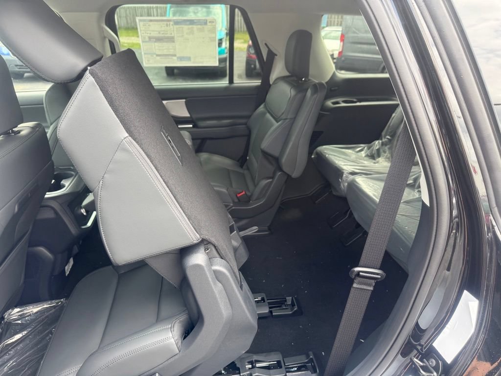 New 2026 Ford Expedition Active AWD/4WD image 30