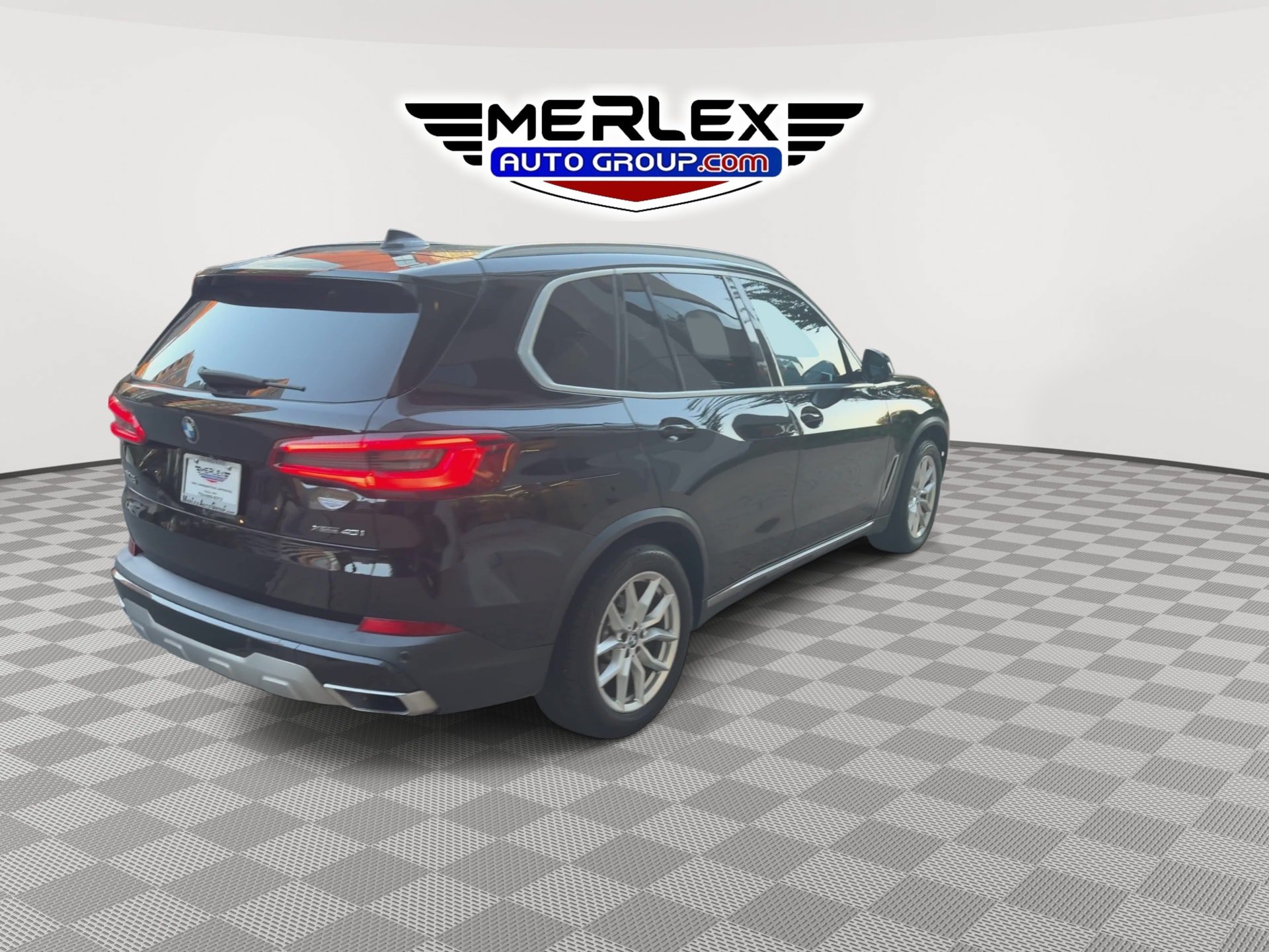 Used 2019 BMW X5 xDrive40i w/ Premium Package 2 AWD/4WD image 8